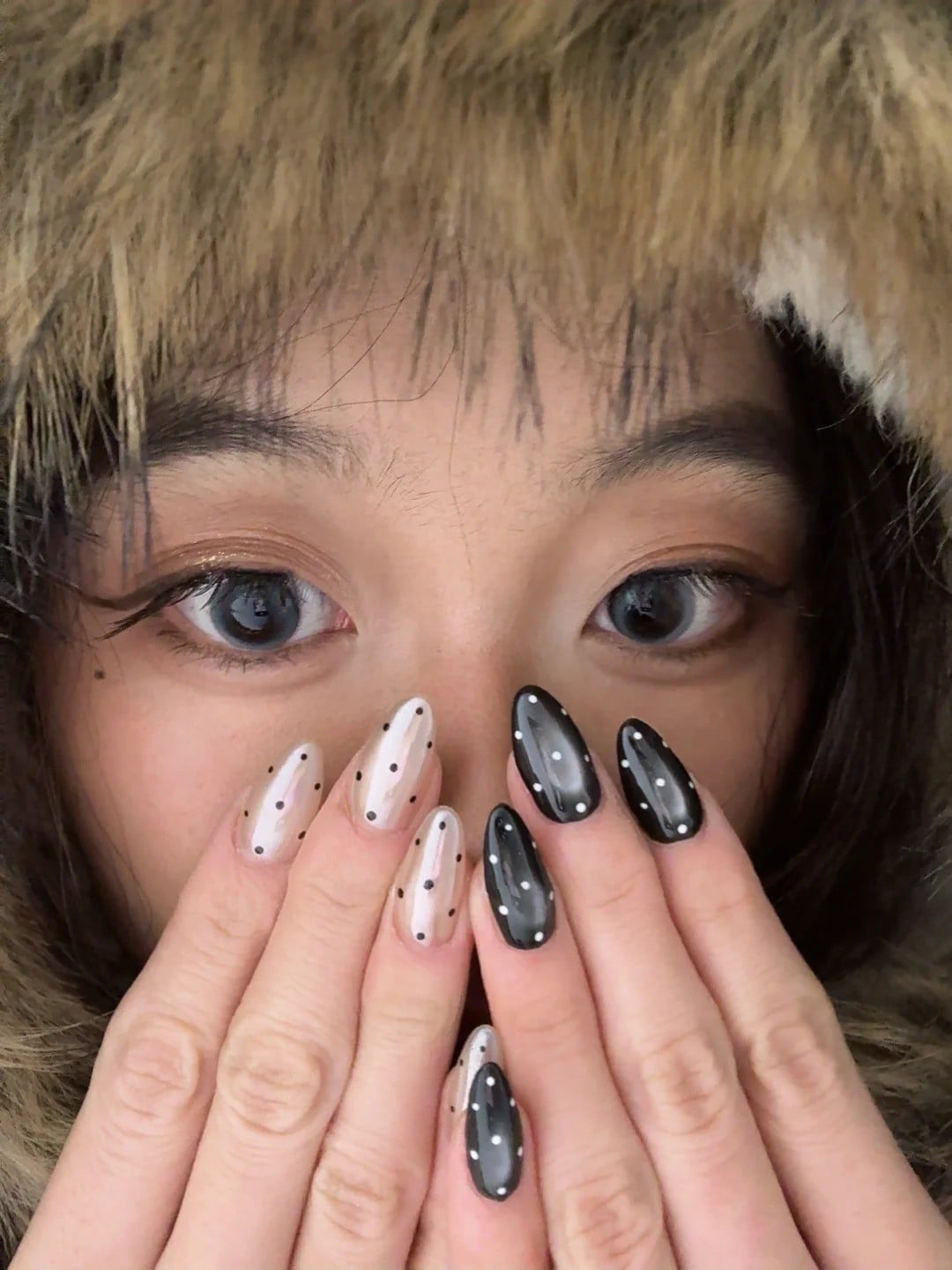 nail đen trắng