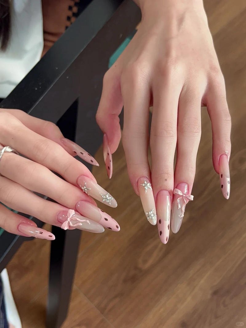 Mẫu nail mắt mèo