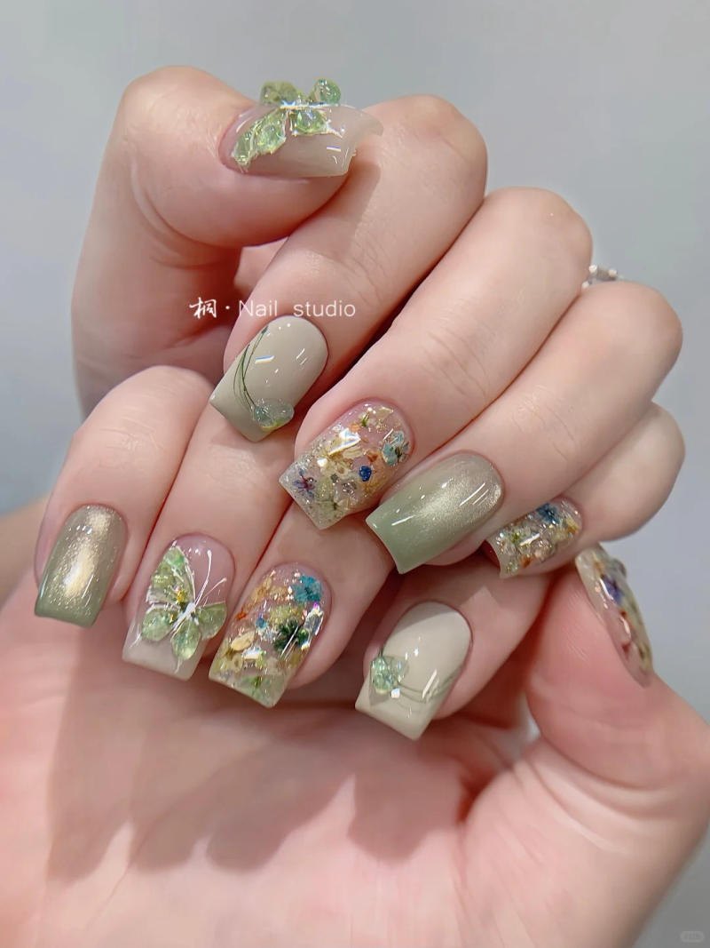 Chọn mẫu nail đẹp mùa xuân phù hợp nhất