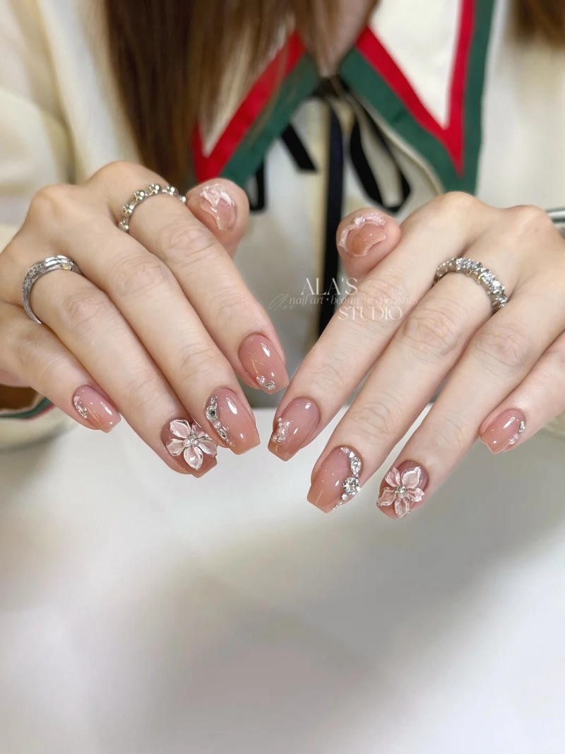 Chọn kiểu nail theo hình dáng móng tay