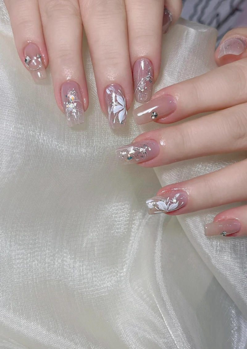 Mẫu nail mắt mèo