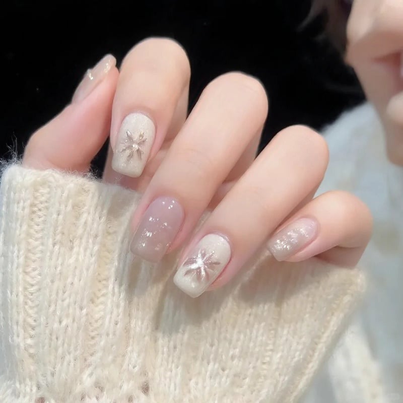 nail màu trắng gạo
