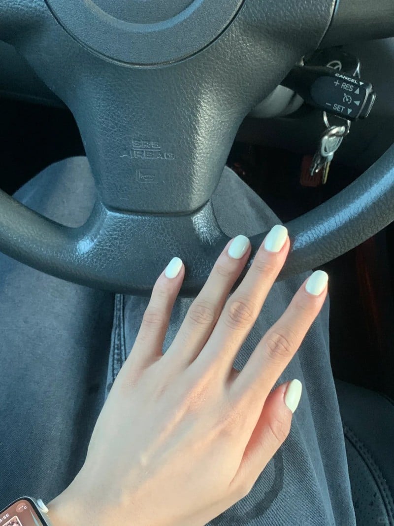 nail màu trắng gạo