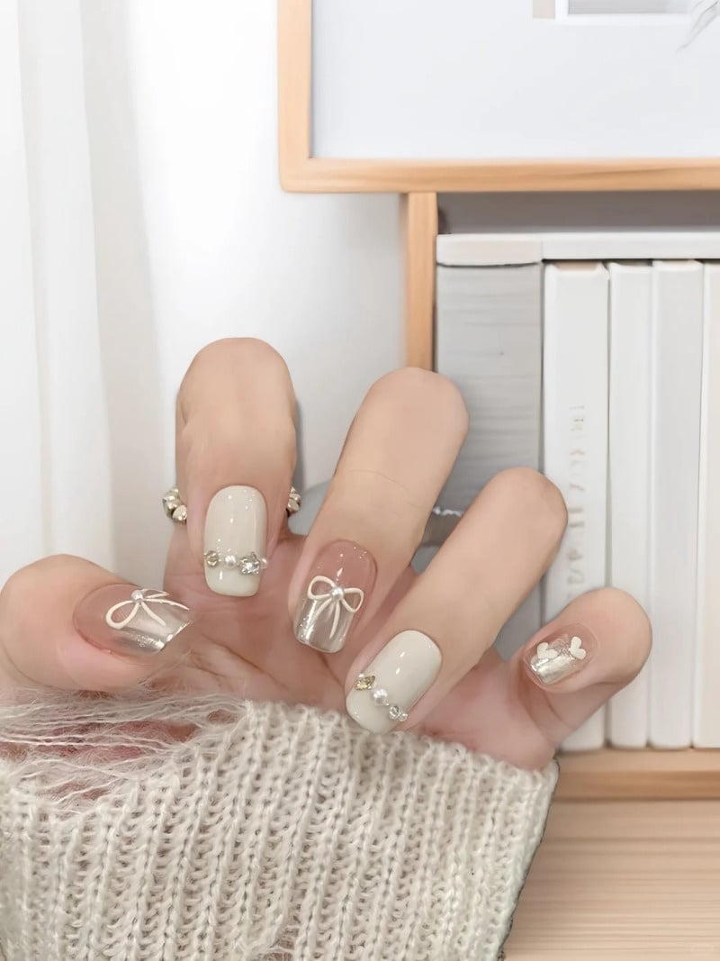 nail màu trắng gạo