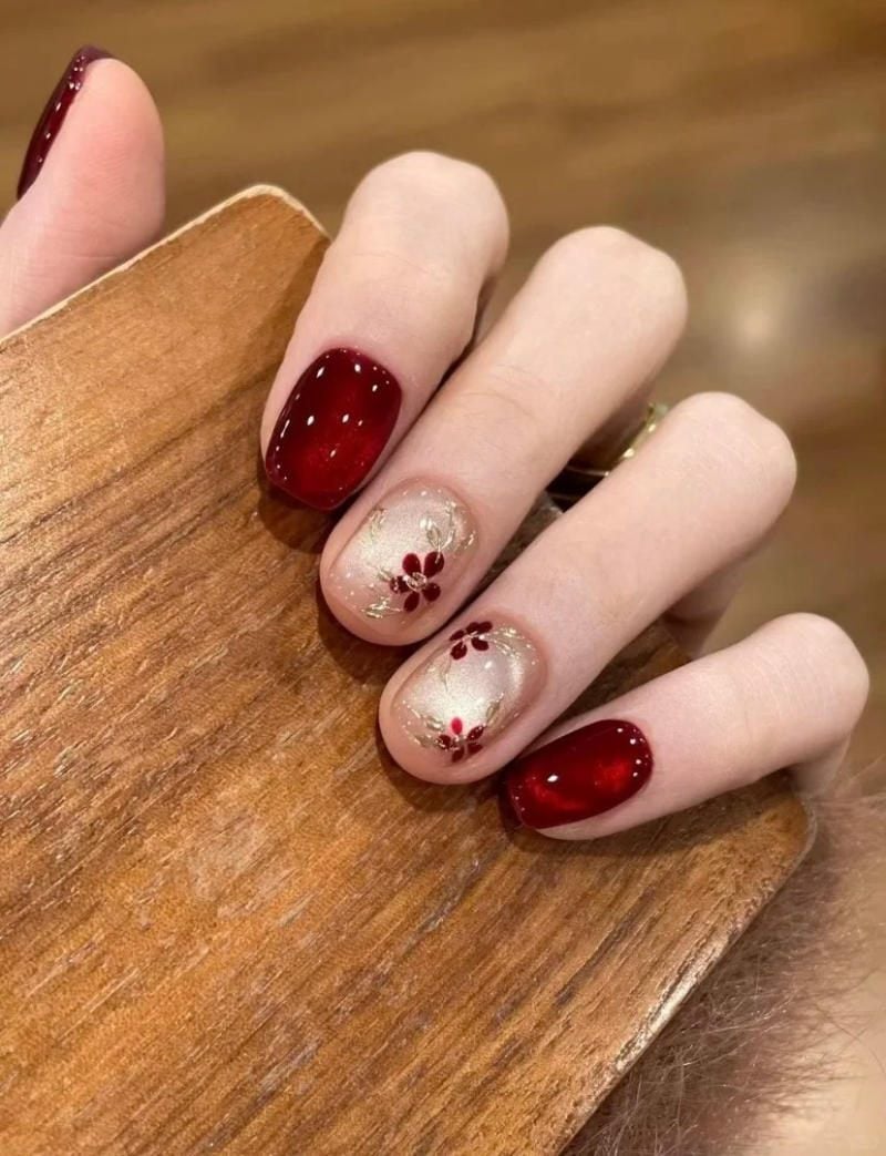 Nail tết 2026 mắt mèo