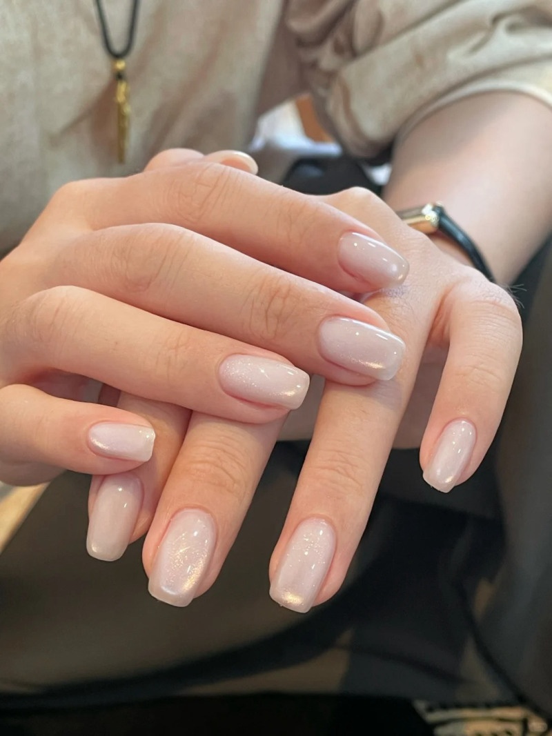 nail trắng sữa