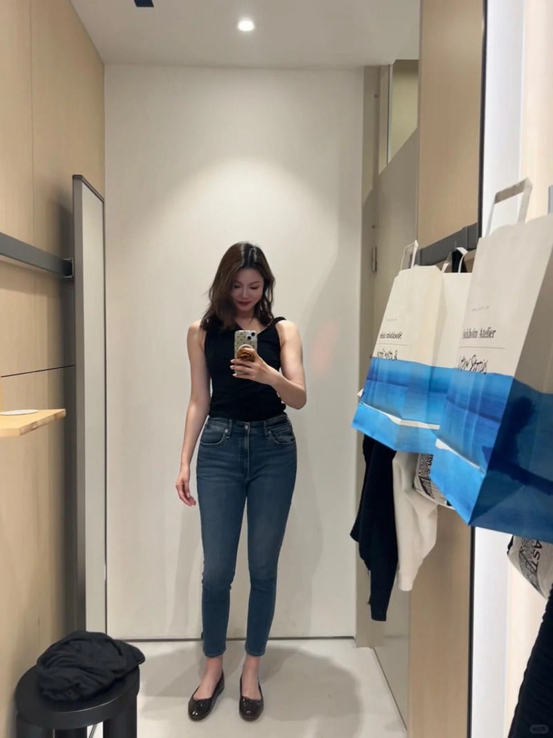 dáng người quả lê mặc gì đẹp