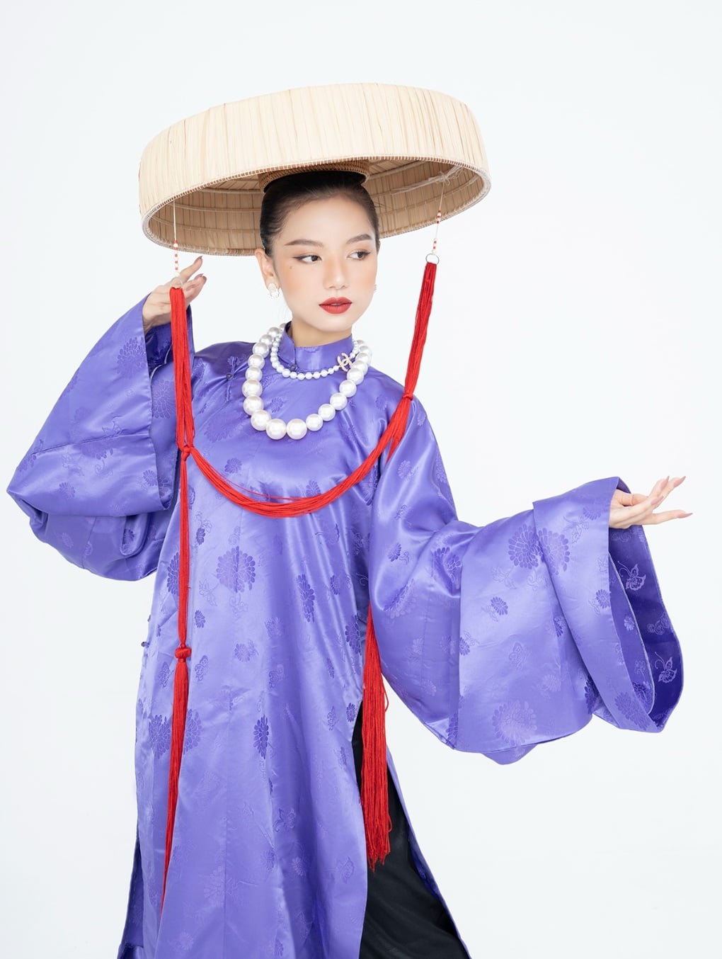 Đặc Điểm Cấu Tạo Độc Đáo Của Nón Ba Tầm