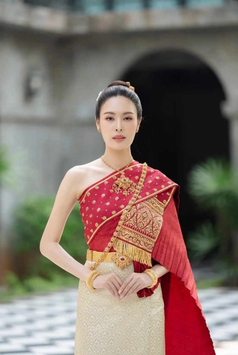 phong cách nữ thời trang thái lan