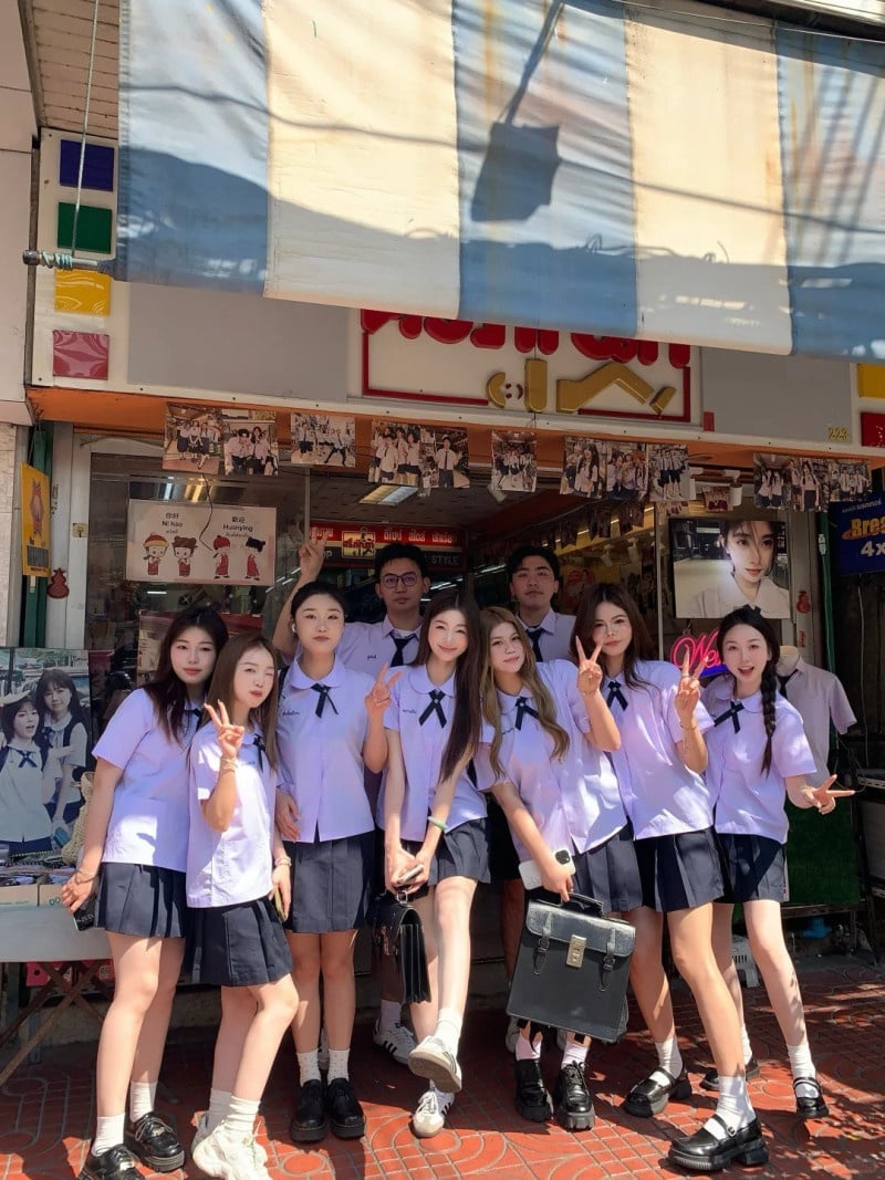 phong cách nữ thời trang thái lan