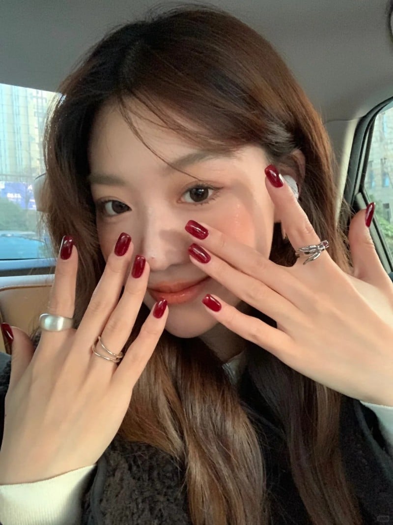 màu hỏa sơn móng tay màu gì