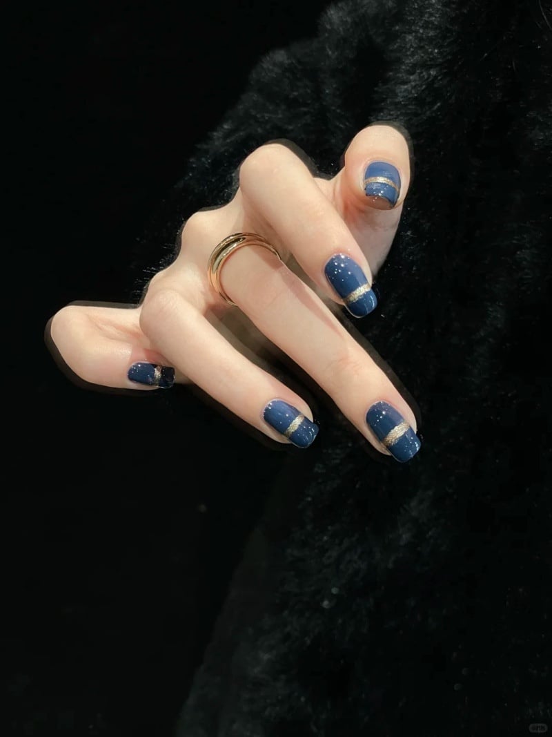 mệnh mộc sơn móng tay màu gì