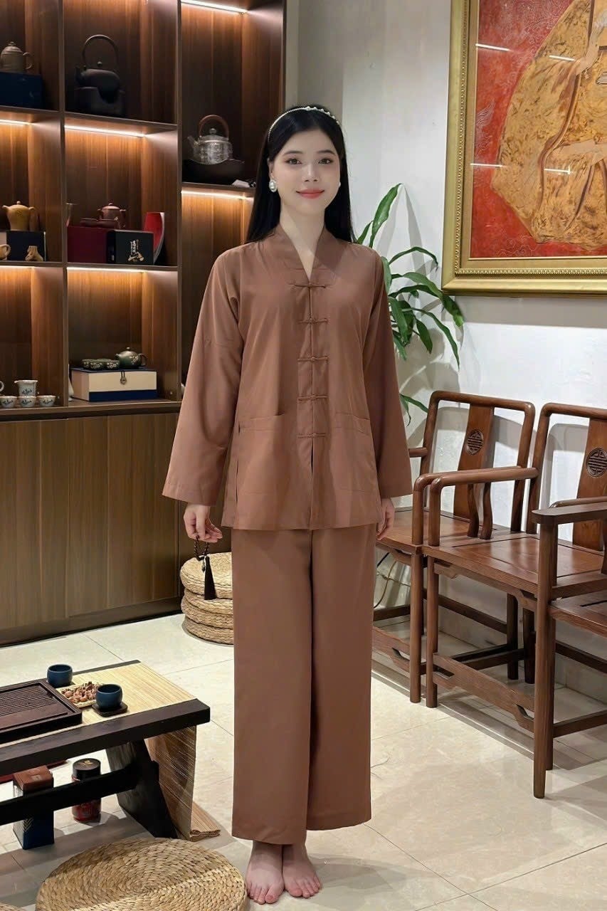 Bộ Đồ Đi Chùa Dáng Rộng Màu Nâu Truyền Thống