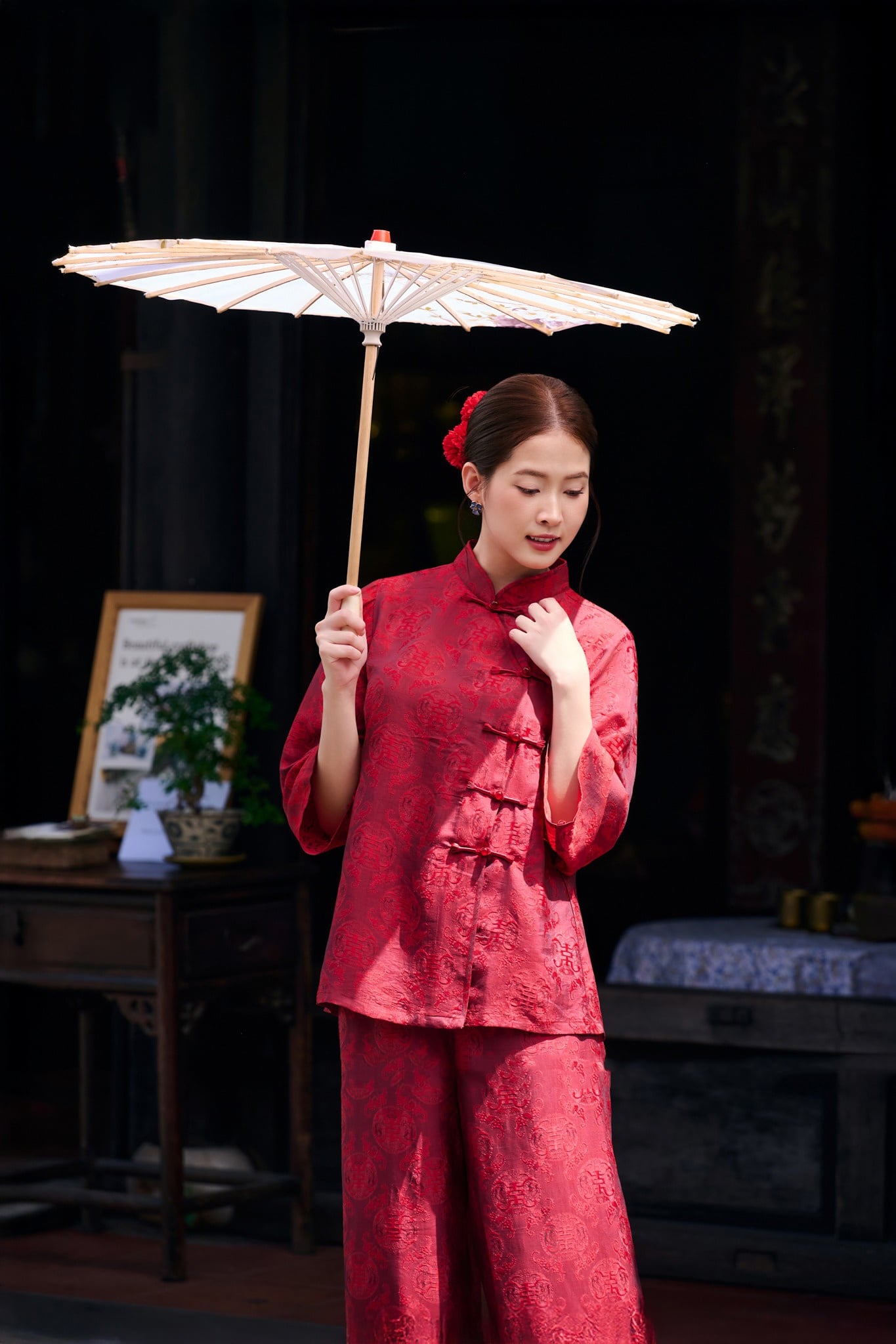 Set Pháp Phục Gấm Đỏ Cổ Tàu Vạt Chéo