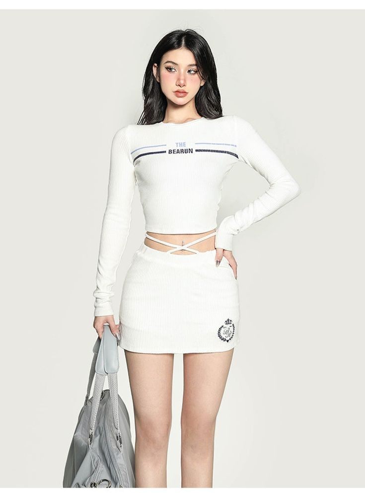 phối đồ với áo croptop 51Nohu giải trí đỉnh cao