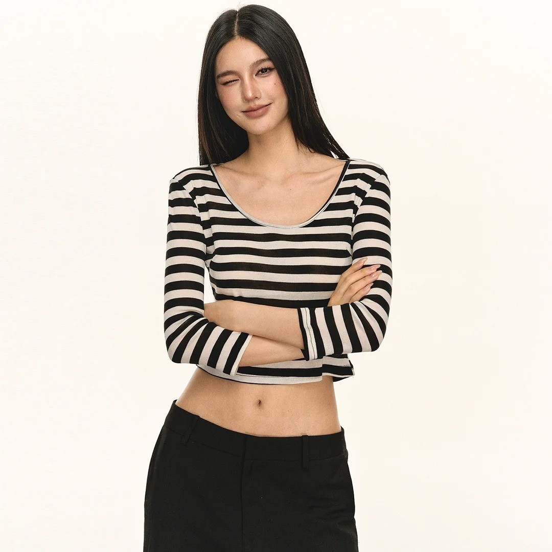 phối đồ với áo croptop 51Nohu giải trí đỉnh cao