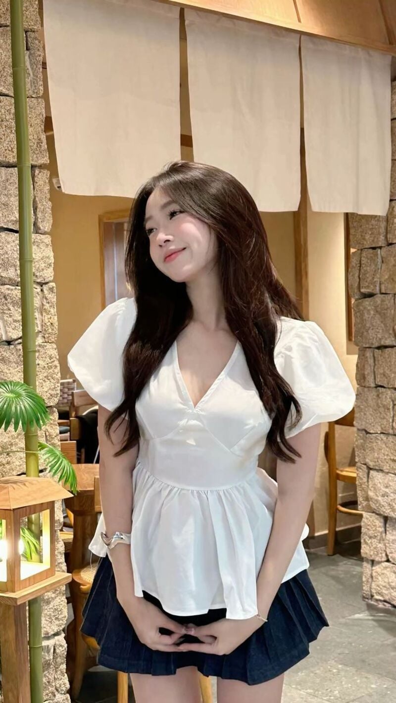 phối đồ với áo tay phồng