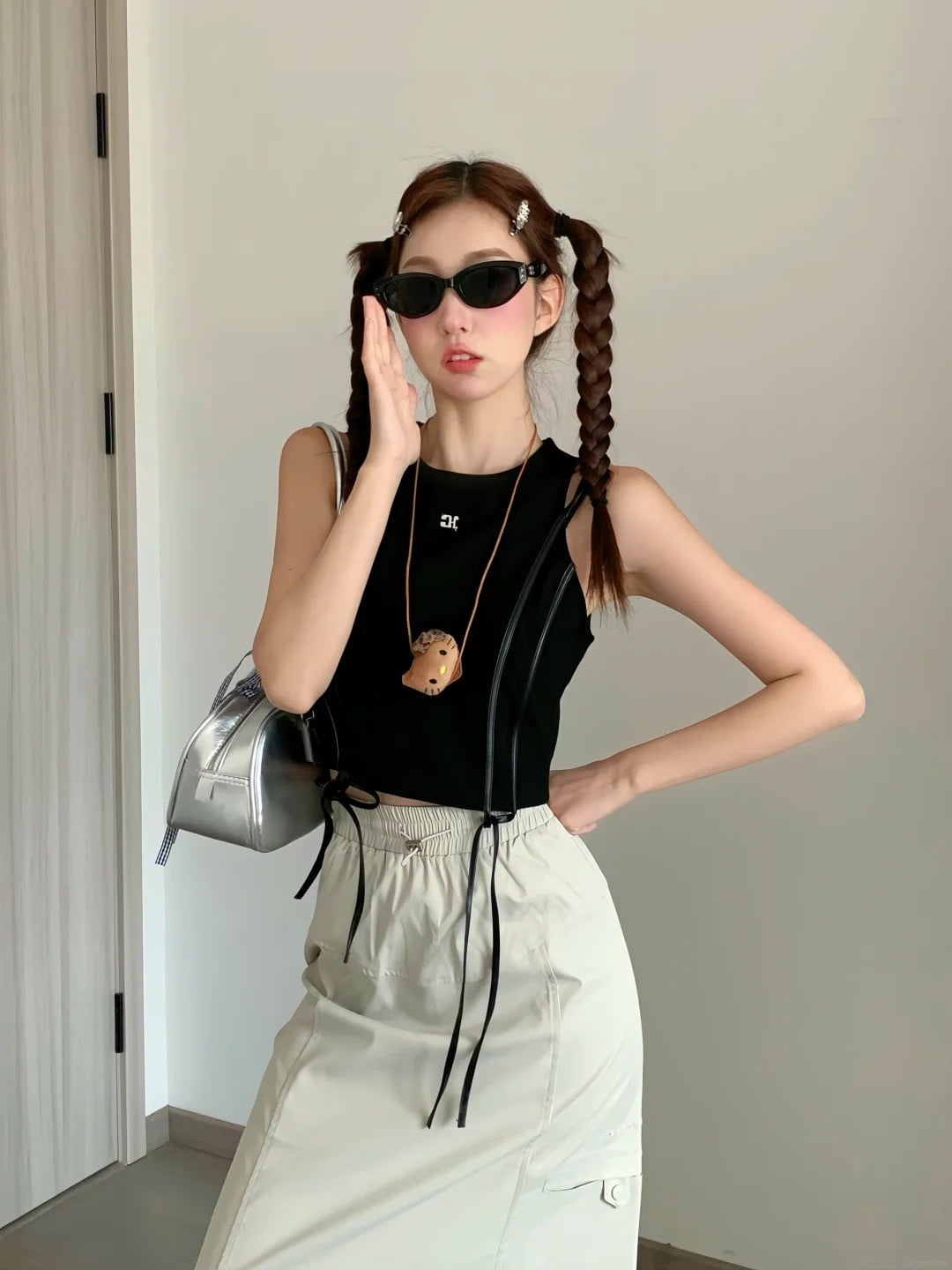 phối đồ với chân váy túi hộ