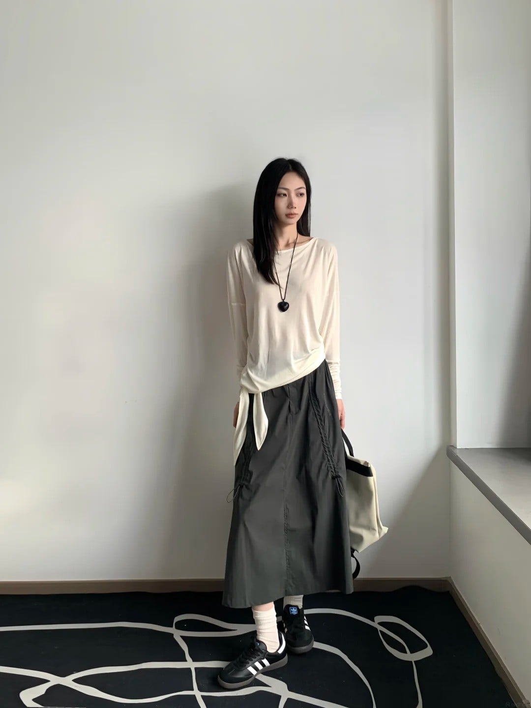 phối đồ với chân váy túi hộ