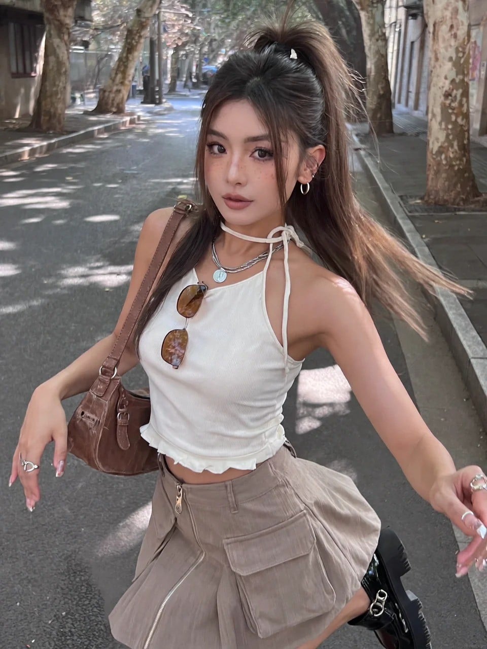 phối đồ với chân váy túi hộ