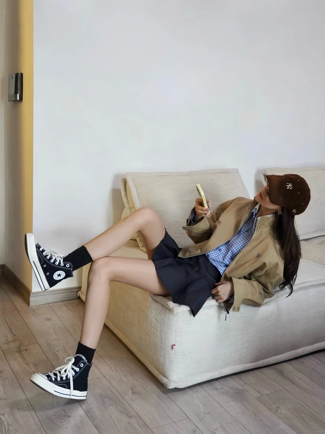 cach-phoi-do-voi-giay-converse-nam-nu
