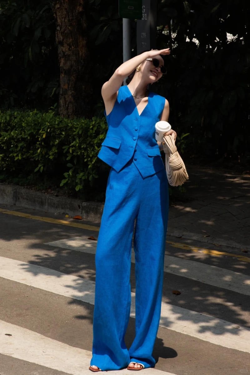 14. Xanh coban (Set bộ Vest)