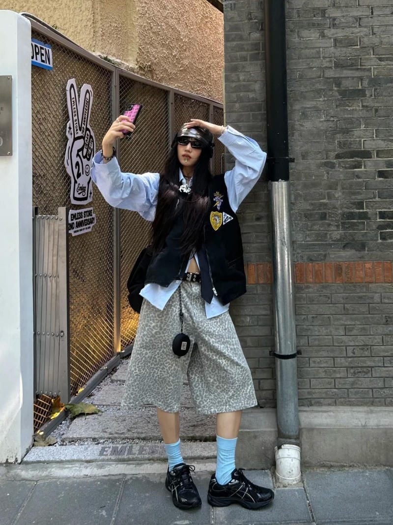 11. Sơ mi khoác ngoài (Shirt Jacket/Shacket)