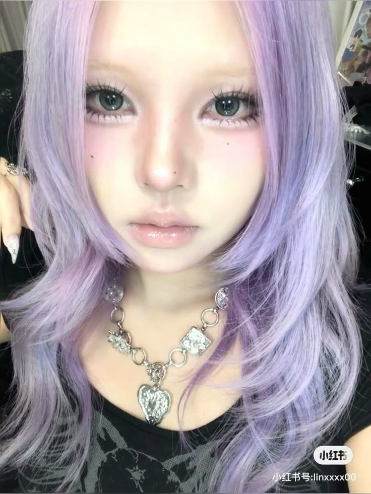 tóc màu tím khói