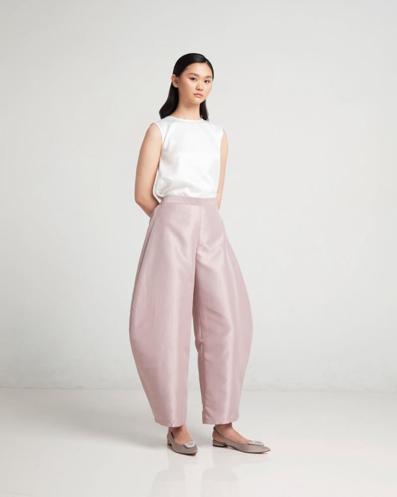 Những lưu ý quan trọng khi chọn mua và phối đồ với quần bom