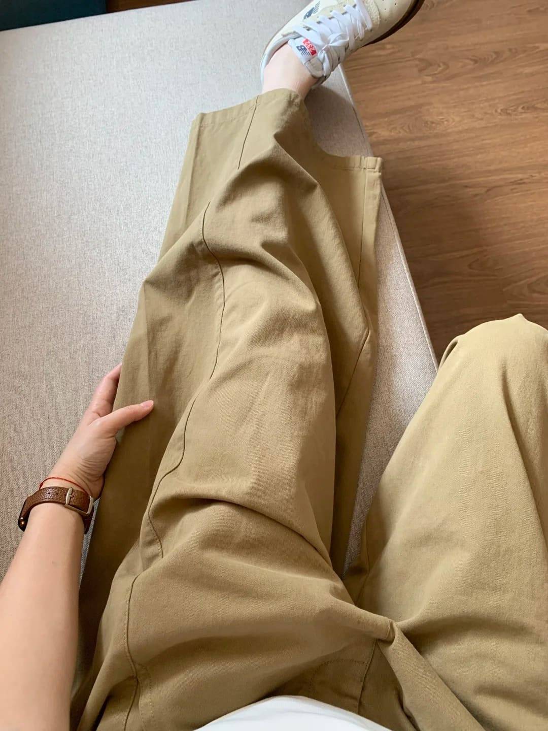 quan-kaki-nu