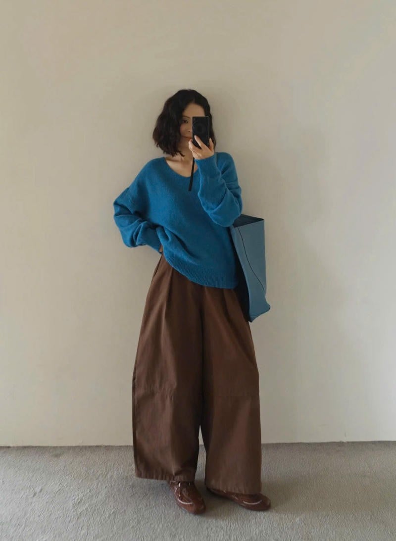 Quần ống cong mặc với gì