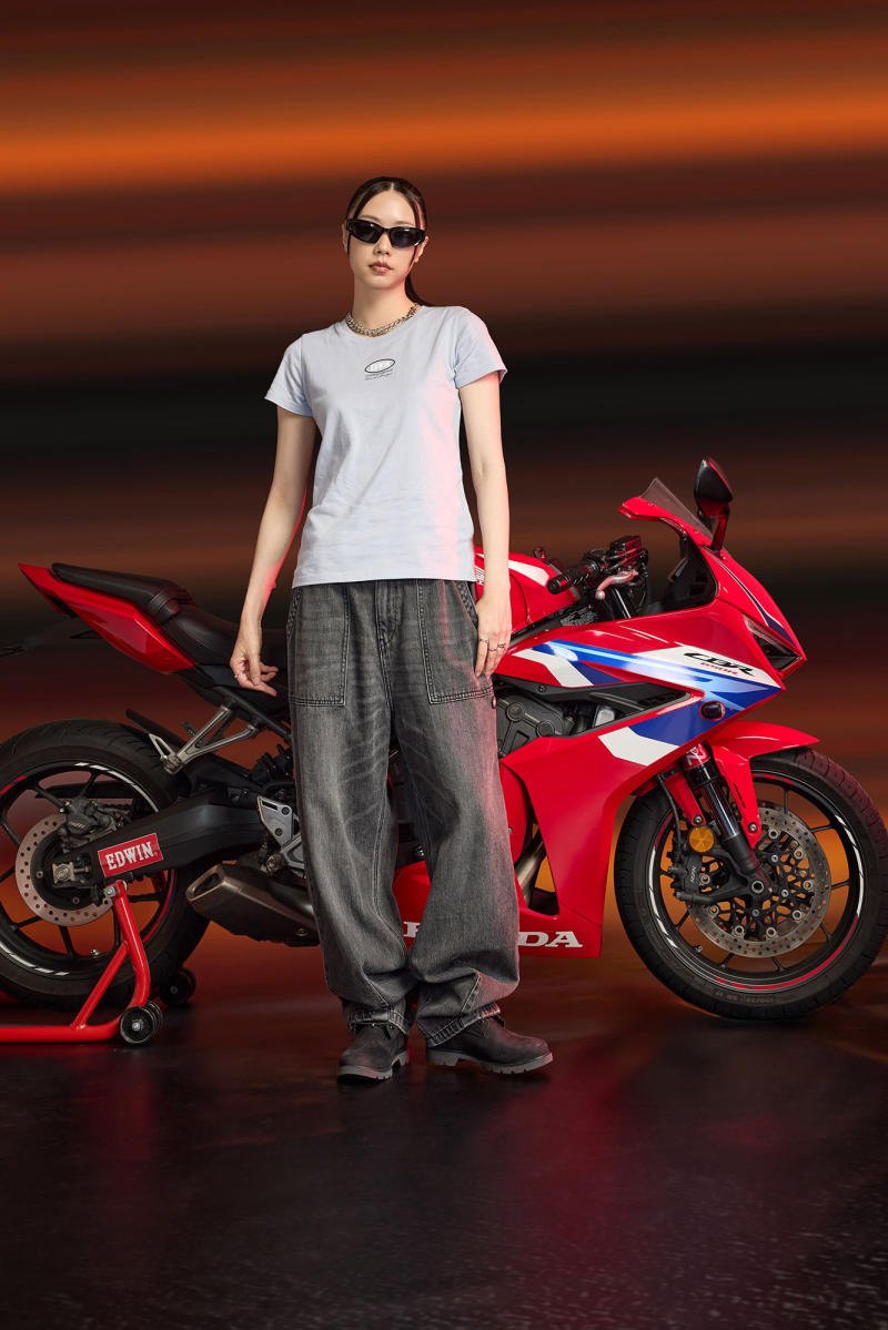 Phối đồ theo phong cách Racecore