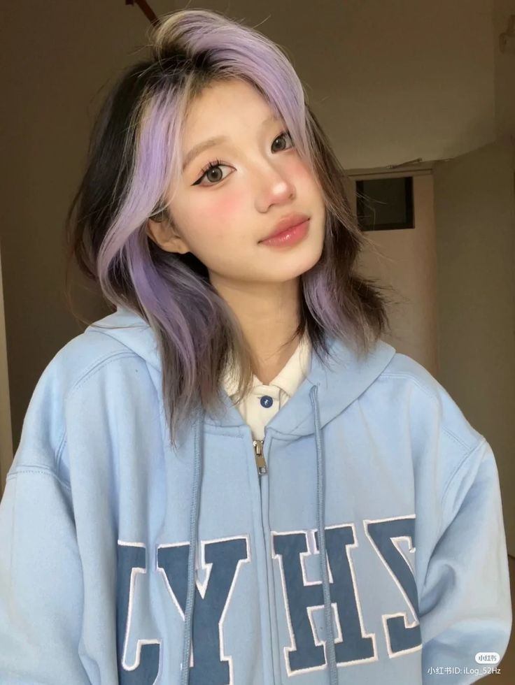 tóc màu tím khói