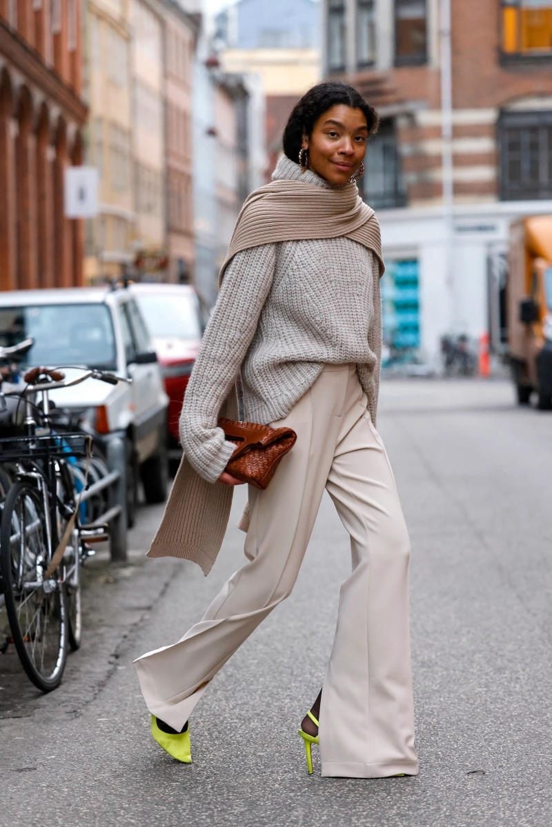 Nghệ thuật Layering và điểm nhấn sắc màu bất ngờ