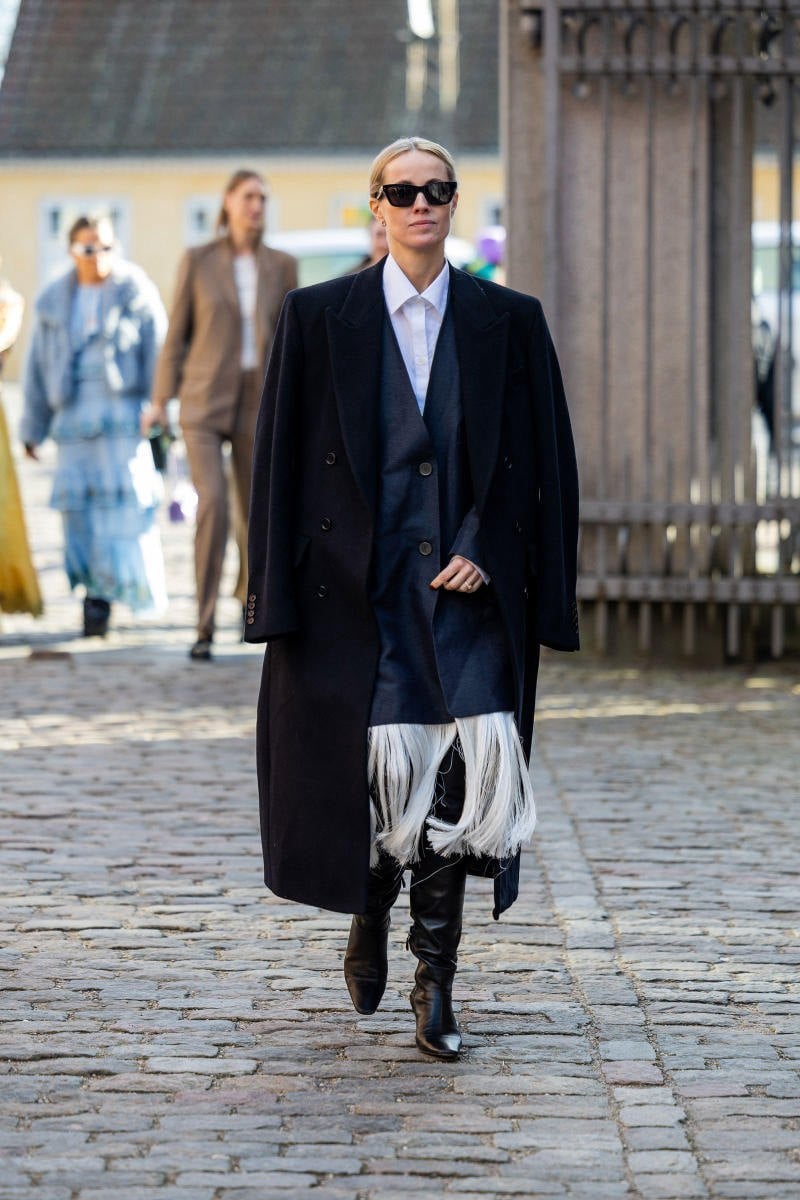 Deconstructed Tailoring: Phá vỡ giới hạn của trang phục