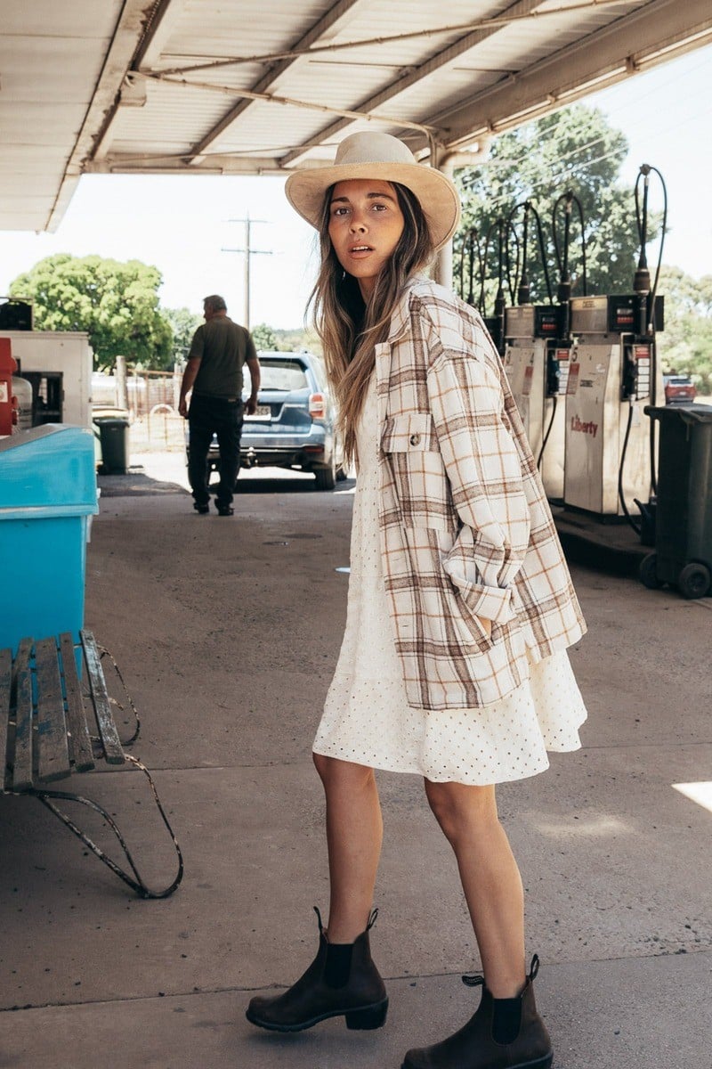 Bí quyết chọn mua áo Shacket phù hợp với dáng người