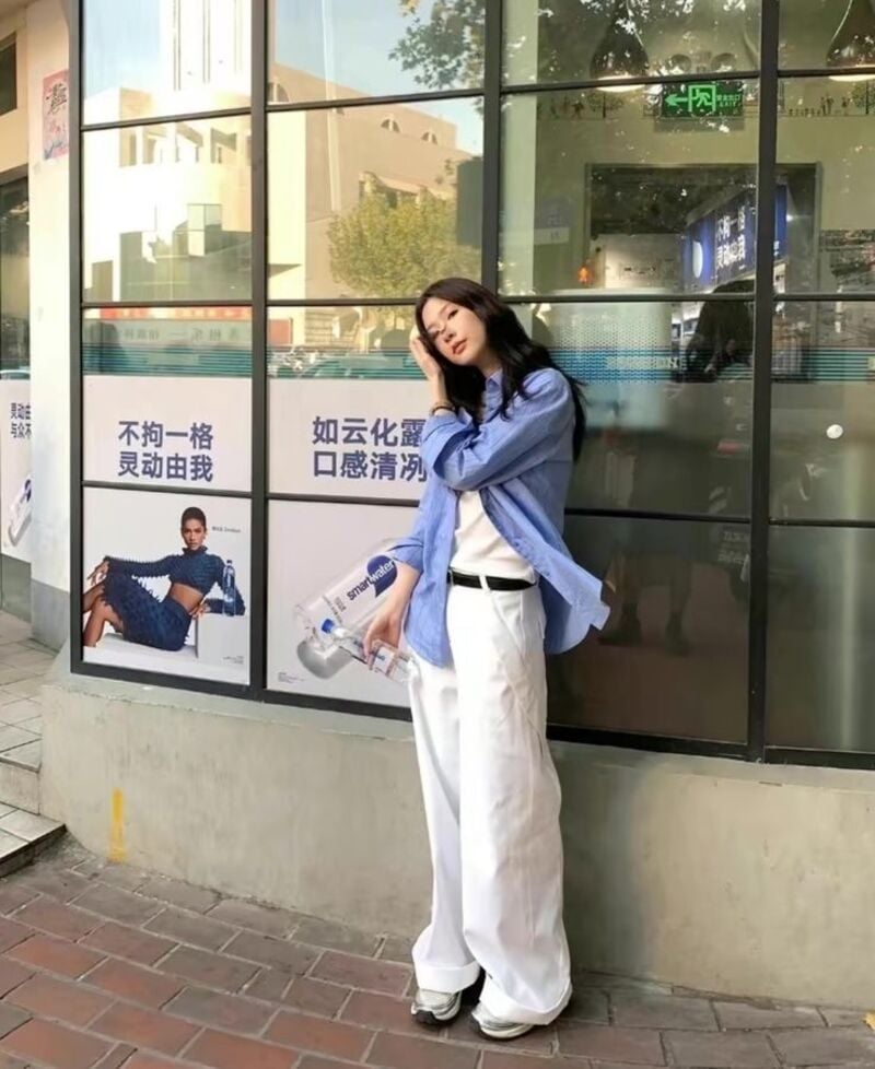 phối đồ với sơ mi xanh