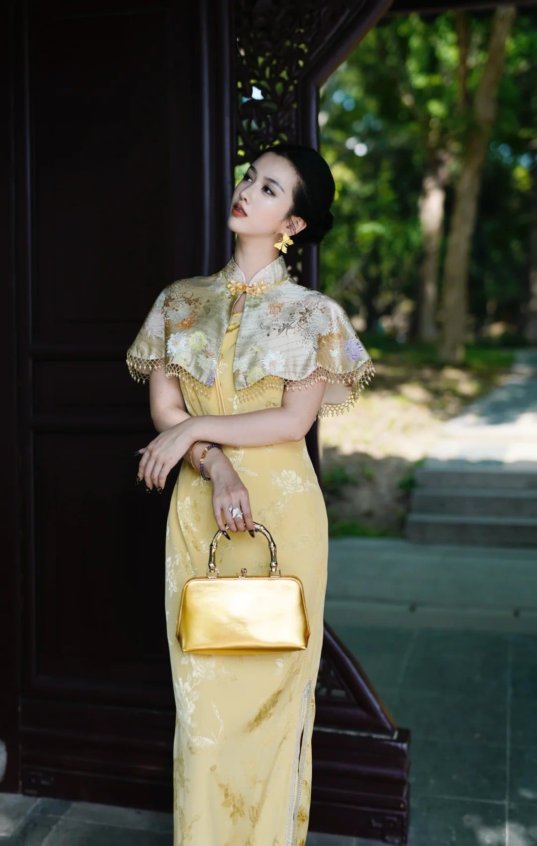 sườn xám cách tân