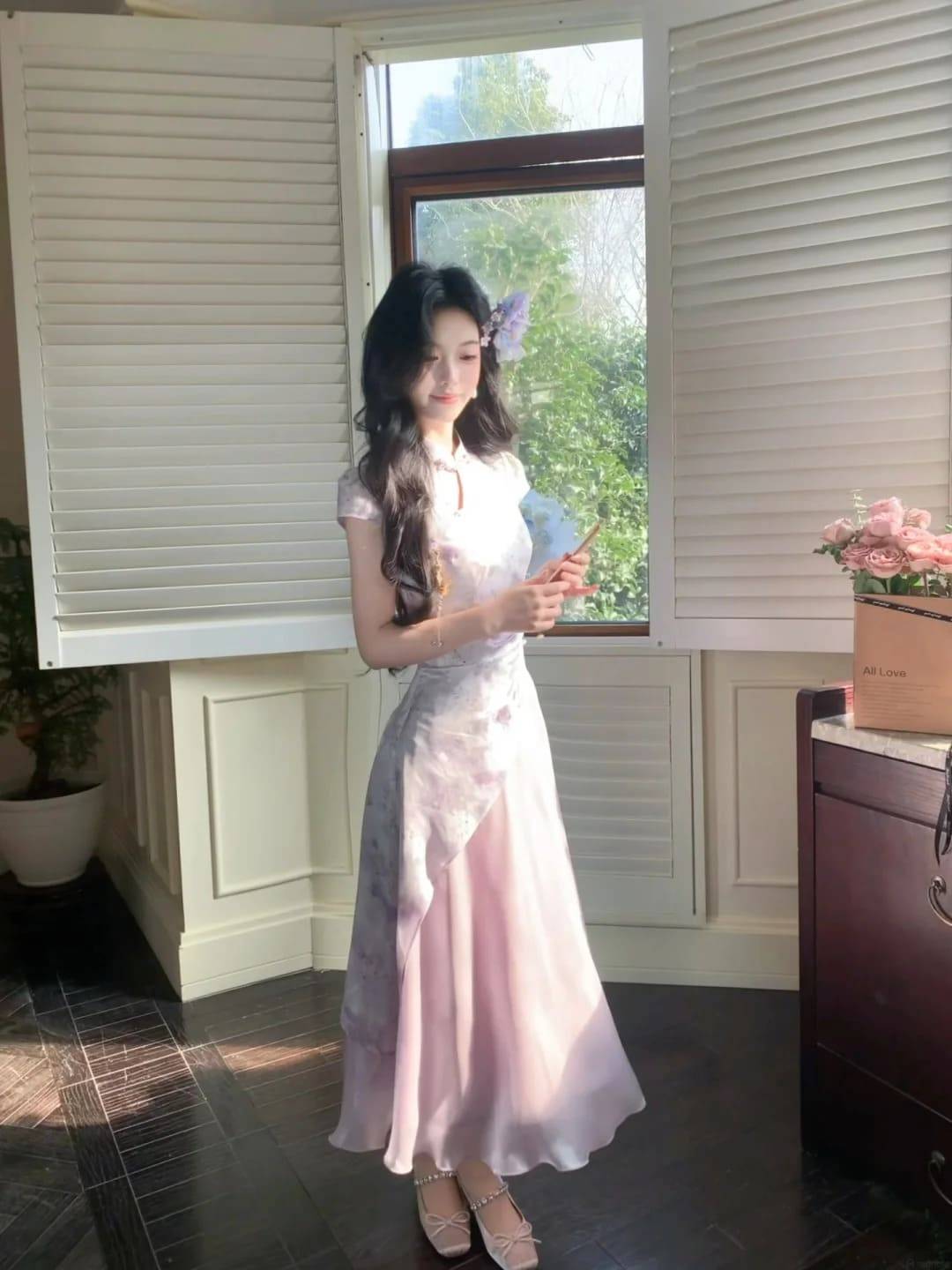 sườn xám cách tân