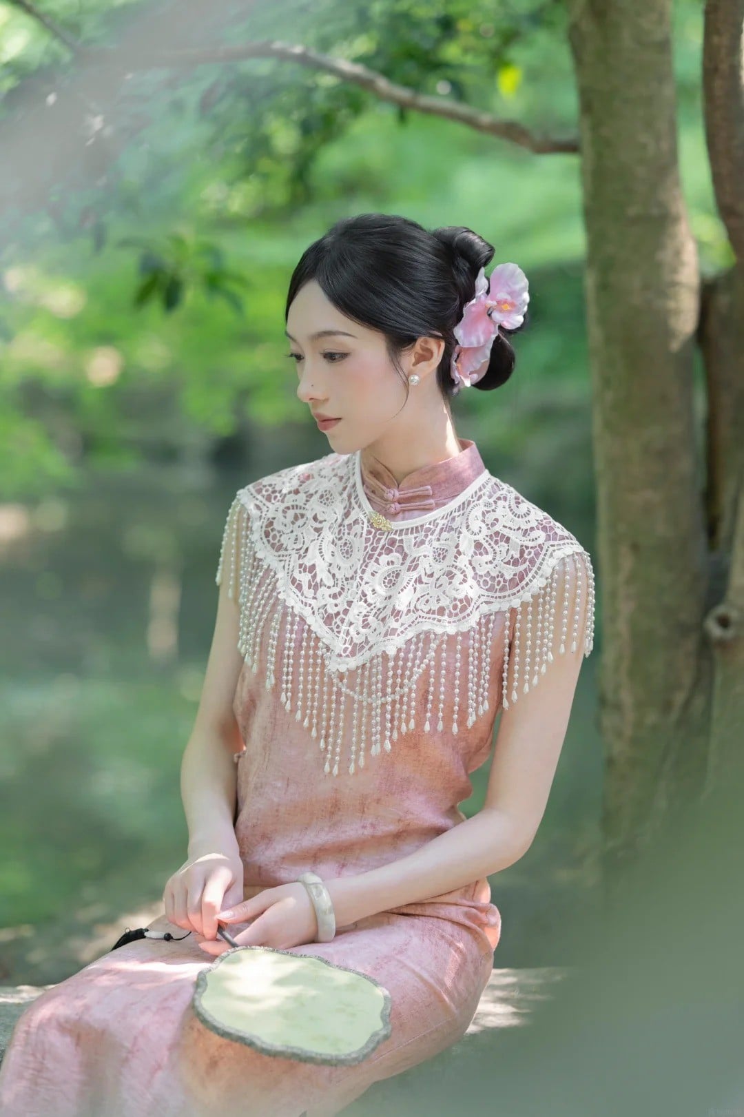 sườn xám hiện đại