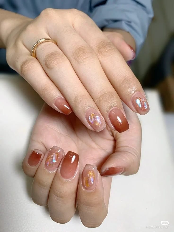 mẫu nail cho người trung niên