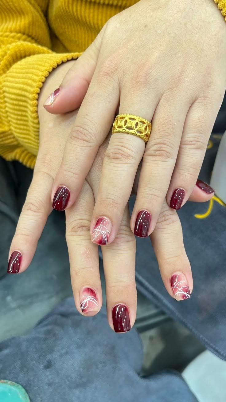 mẫu nail cho người trung niên