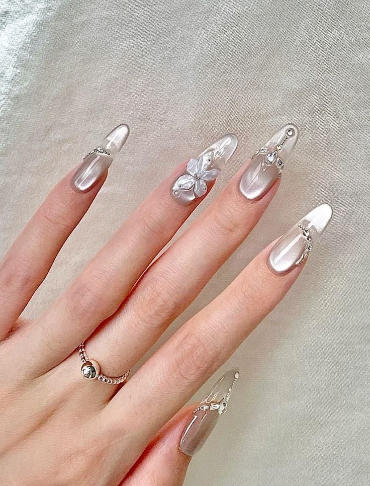nail loang cồn nghệ thuật