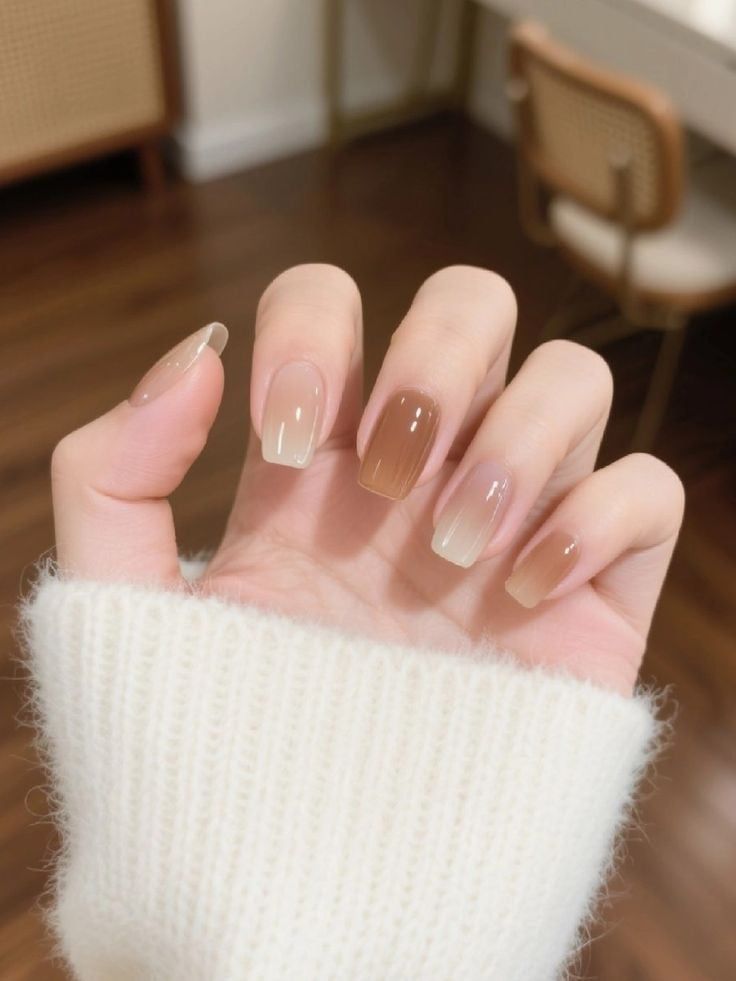 nail loang tone trà sữa, latte