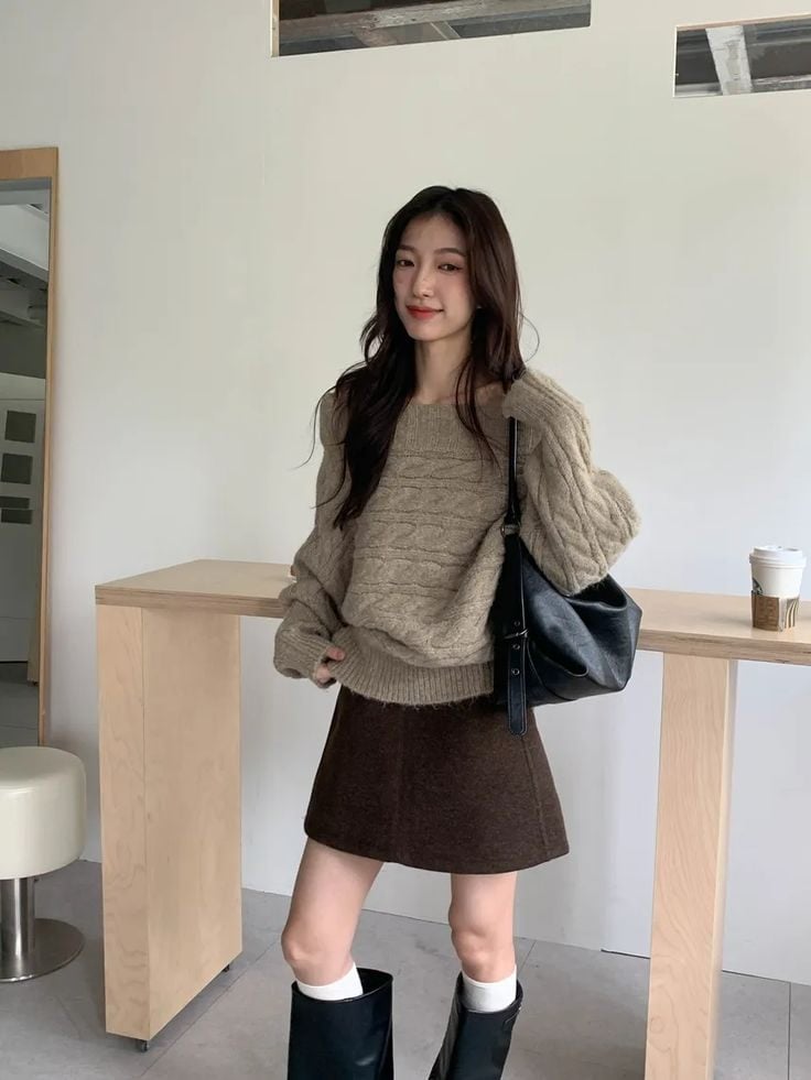 phối đồ với chân váy chữ a