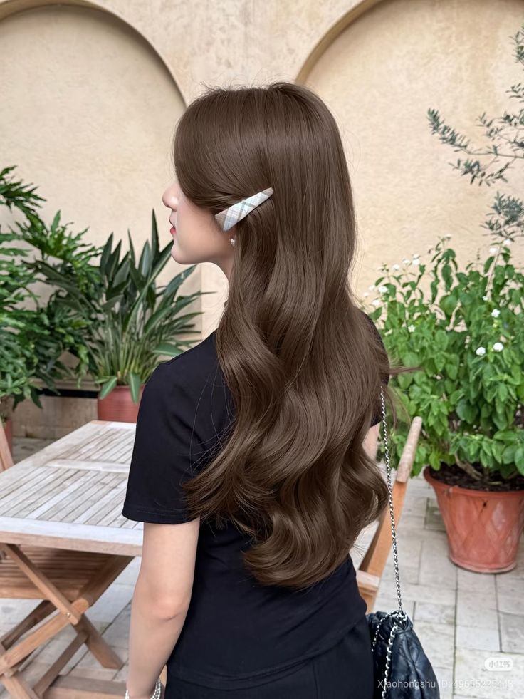 tóc nâu lạnh
