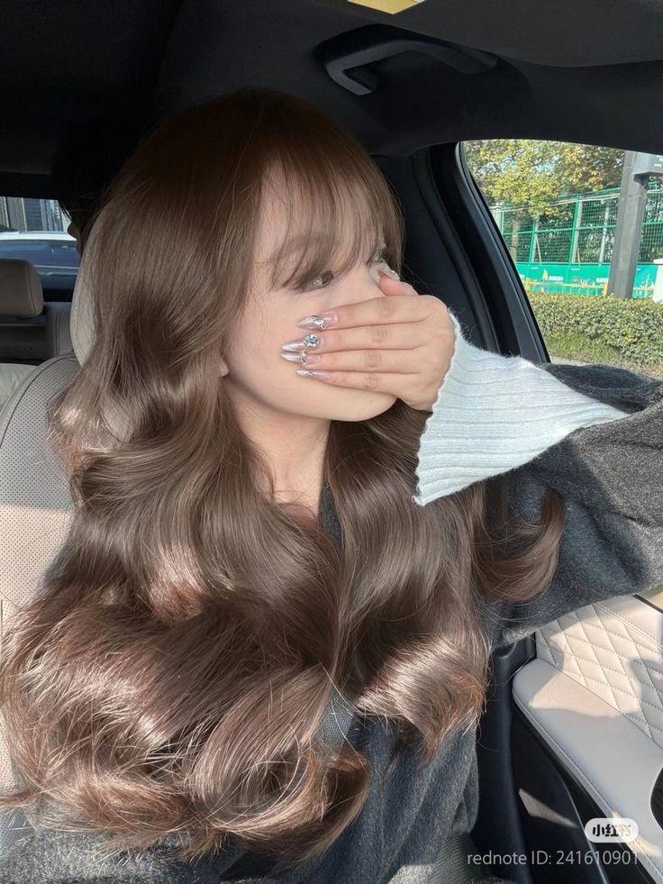 tóc nâu lạnh