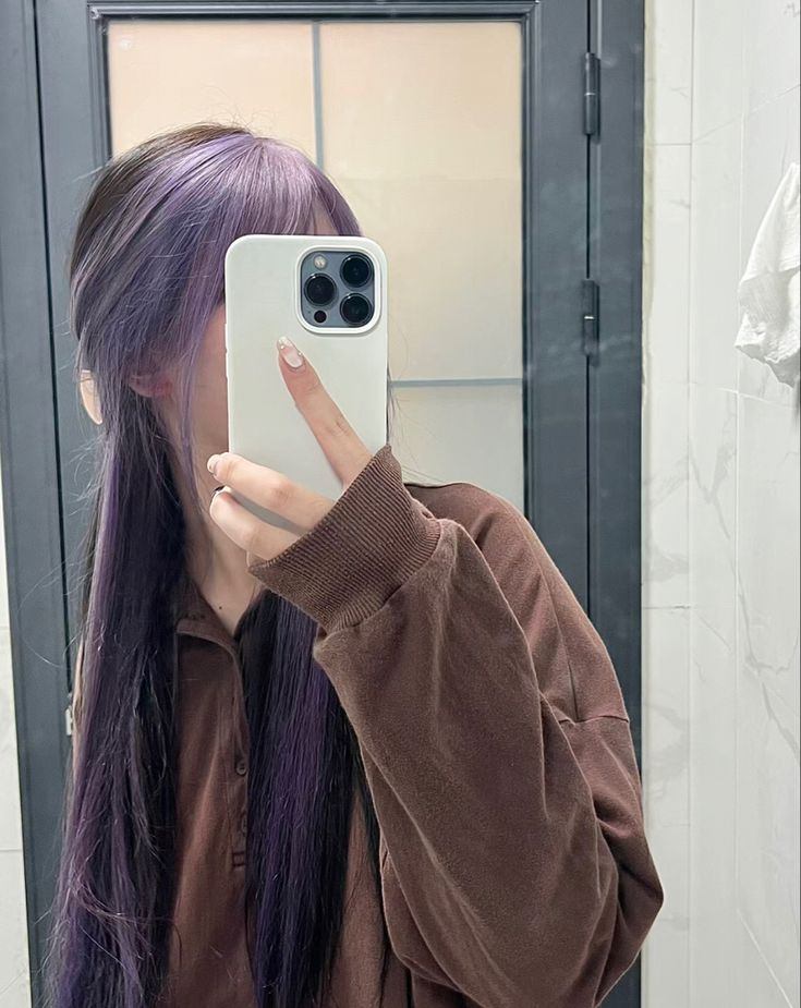 tóc màu tím khói