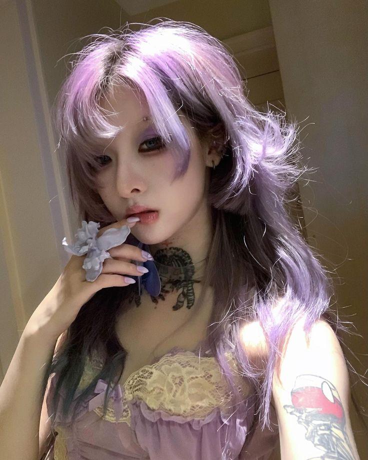 tóc màu tím khói