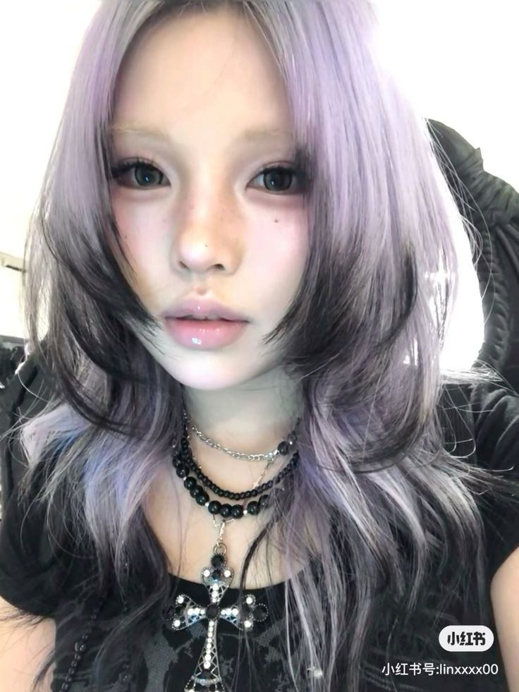 tóc màu tím khói